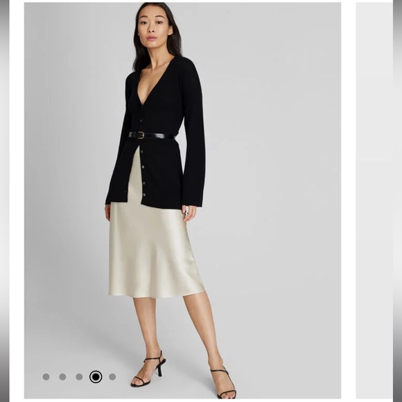 New! Club Monaco 100% Cashmere Cardigan, in Black, size Large - Picture 8 of 9